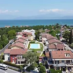 L'oasi Del Peschiera del Garda
